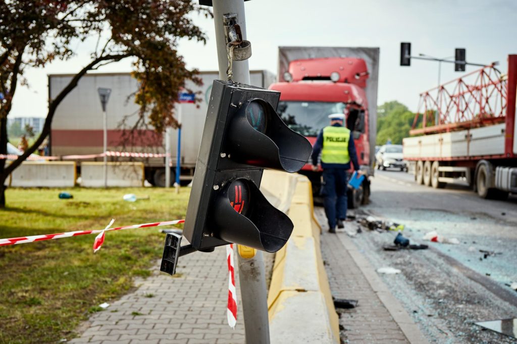 What’s Involved in a Truck Accident Investigation?