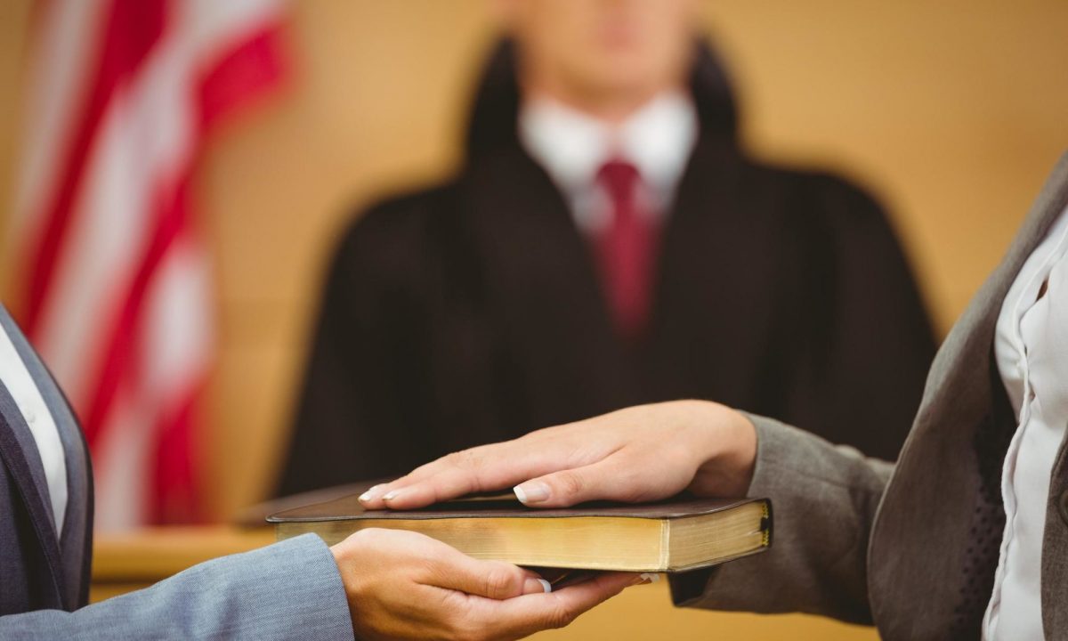What Are Expert Witnesses and How Do They Affect My Auto Accident Case?